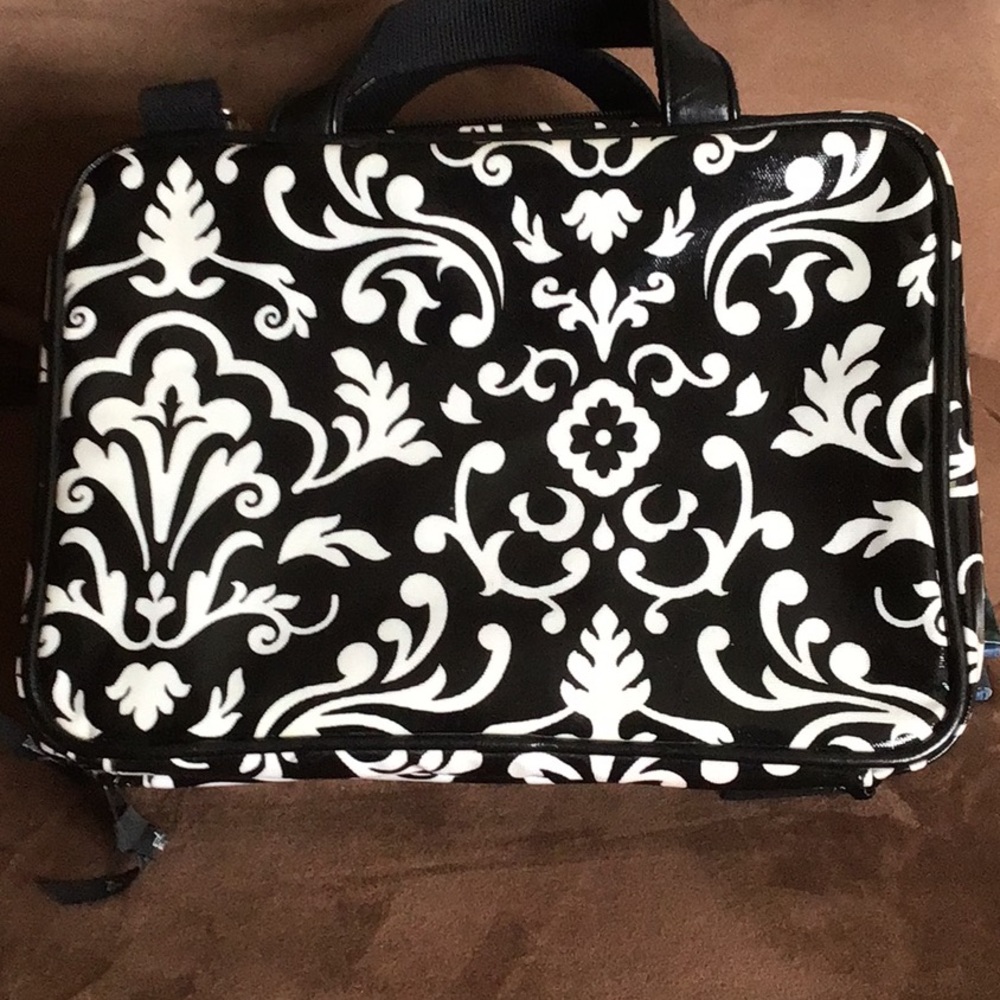 Thirty-one Travel Organizer Bag